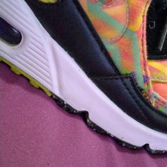 NikevAir Max 90 Familia ~ Latino heritage ~US 5, EUR 37.5 - Picture 6 of 13